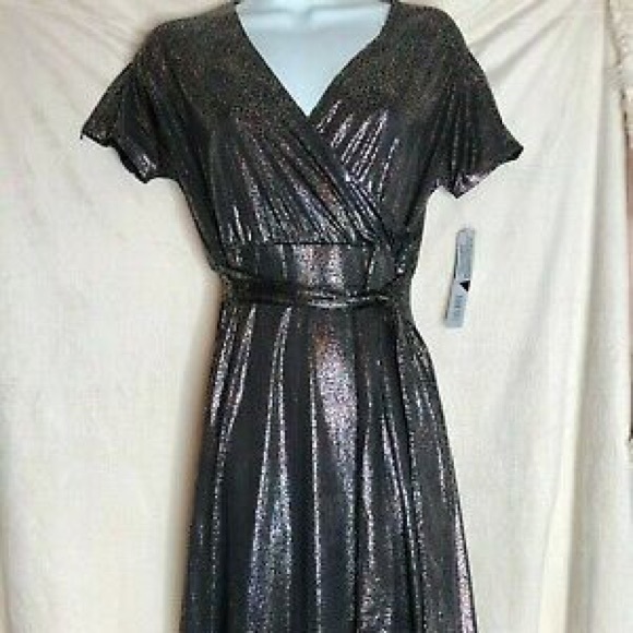 Lularoe Elegant Noelle Wrap Dress 